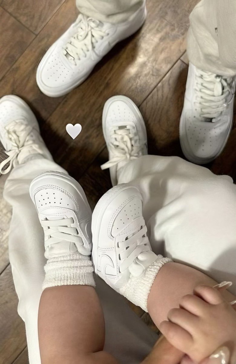 Baby (@i8903i) on Twitter photo 