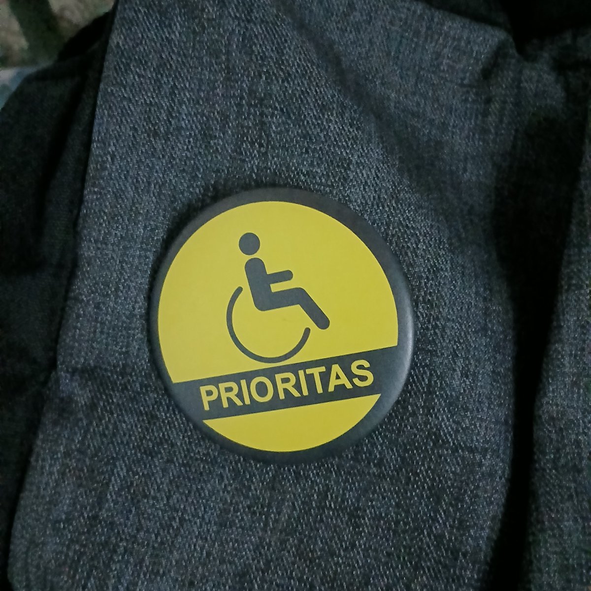 fatayaable's tweet image. kalo aku gak pake ini, gak bakal dikasih tempat dudukk 😭 padahal aku difabel yg jelas² tampak 😭

#disabilityproblems #difabel