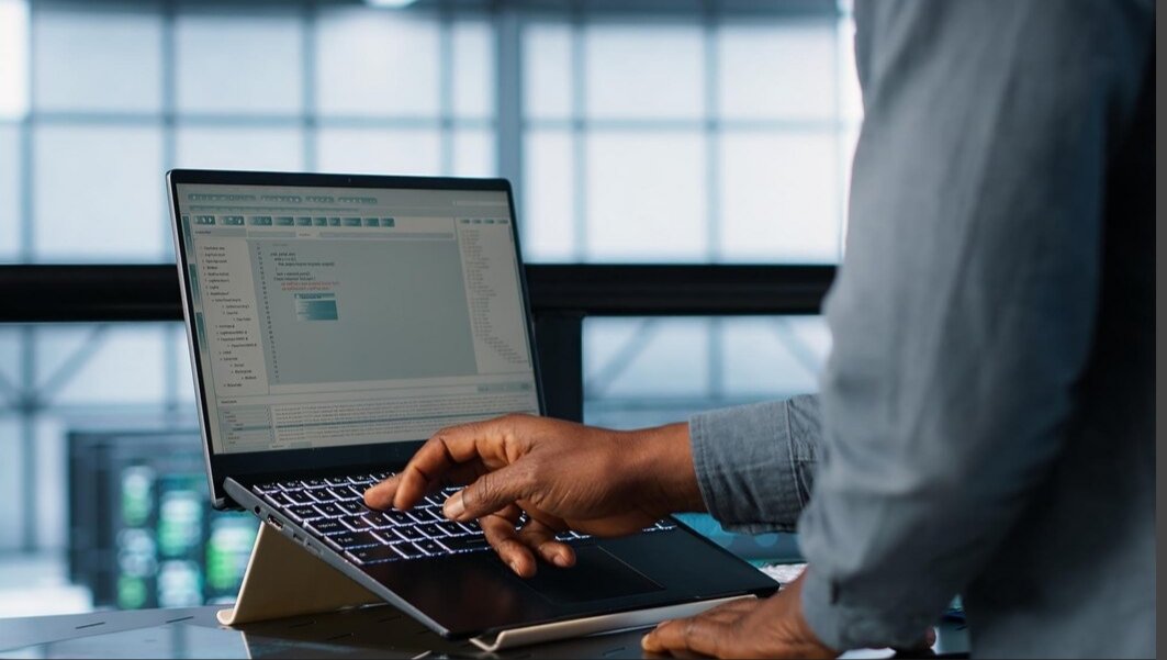 dreamwisedomain's tweet image. AI-Powered Web Scraping in 2025: How Intelligent Scrapers Are Replacing Traditional Methods 👇

#WebScraping #AI #Proxies #TechWriting