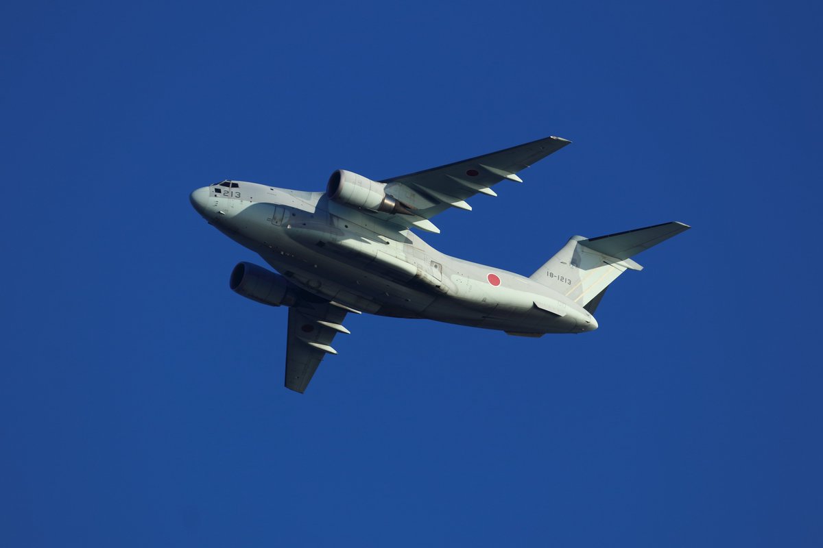 somat_ta's tweet photo. 築城基地で撮ったC-2
初築城基地で一番最初に撮った航空機がこれです!
航空迷彩塗装の機体が飛んでいる時に撮ったのも初でした~
一緒に撮っていた韓国人の知り合いは大興奮!
#川崎重工
#Kawasaki
#C_2
#C2
#航空自衛隊
#JASDF
#築城基地
#RJFZ https://t.co/a2cETdccFq