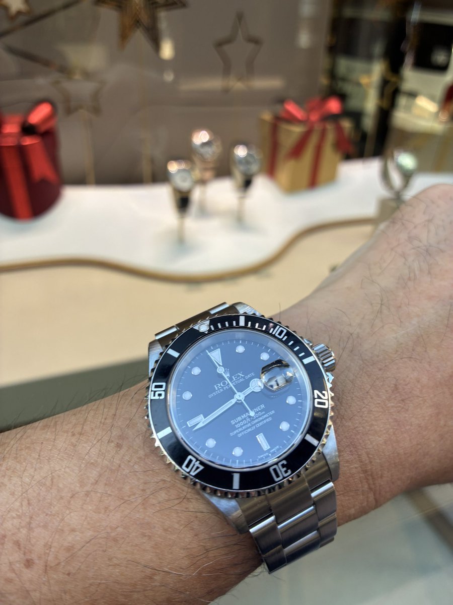 ローレックス並木ダゼｨ‼️
でかいな〜