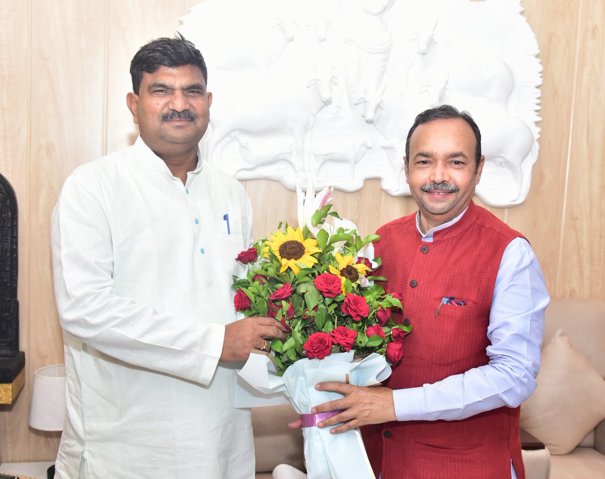 JPSRathoreBJP's tweet image. भाजपा उत्तर प्रदेश के माननीय महामंत्री (संगठन) श्री धर्मपाल सिंह जी को जन्मदिन की हार्दिक बधाई एवं शुभकामनाएँ। @idharampalsingh 
ईश्वर से प्रार्थना है कि आपको उत्तम स्वास्थ्य, दीर्घायु और निरंतर ऊर्जा प्रदान करें।
#Dharmpalsingh #birthday #janmdin #BJP4UP