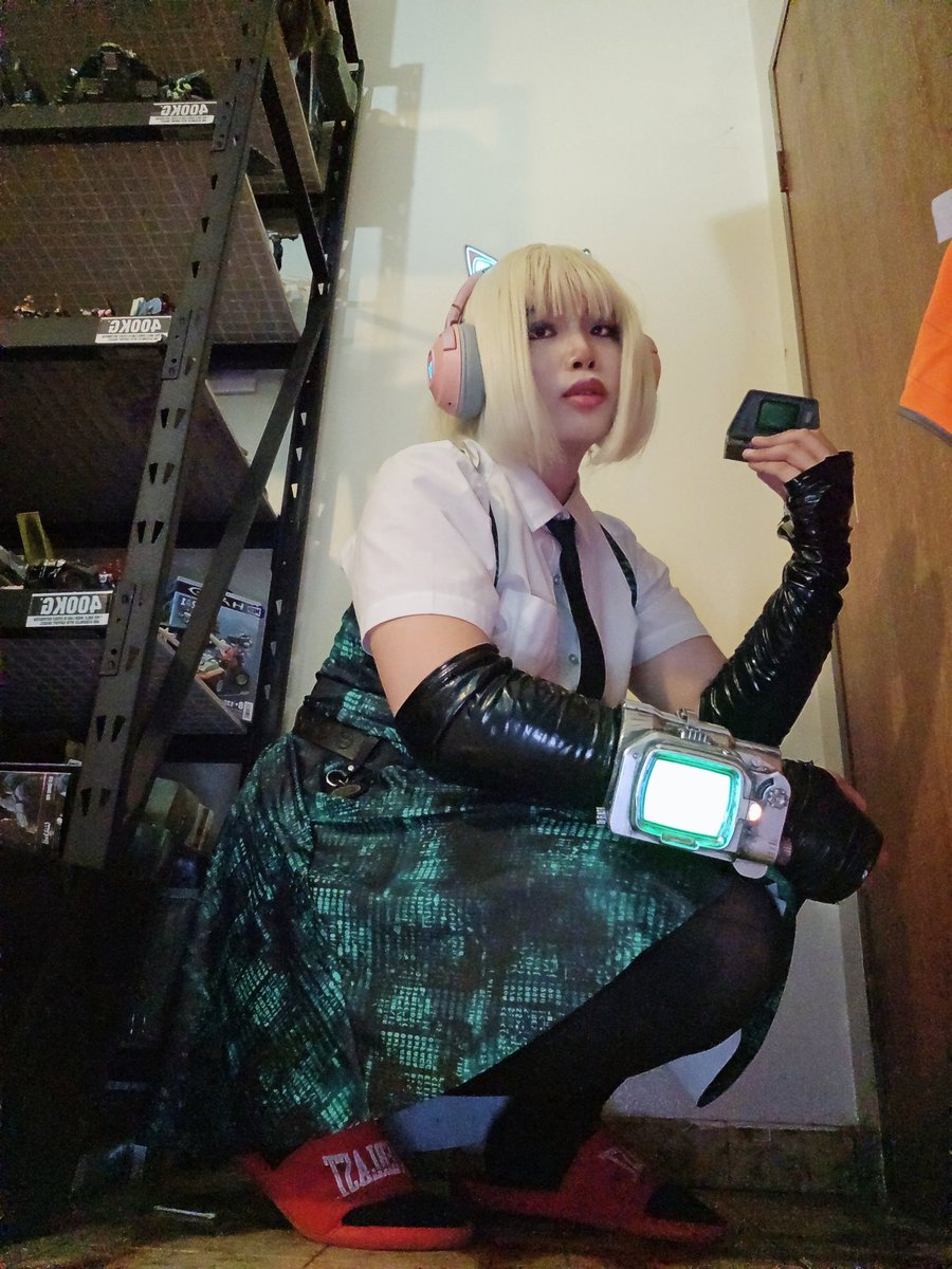 HAKURU_15's tweet photo. I feel like I hack a terminal easily now!

Thank you again to Black Milk Clothing for this amazing dress!!!

- Termlink Underbust Skater Dress

@BlackMilkTweets 

#fallout #BlackMilkClothing https://t.co/seLg56O8v3