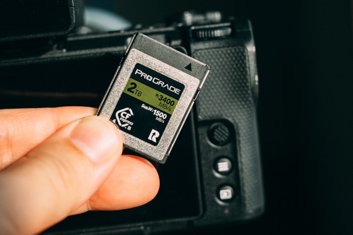 柴田さんのこれ見た時に買っておけば良かった😭次のセールで買うつもり