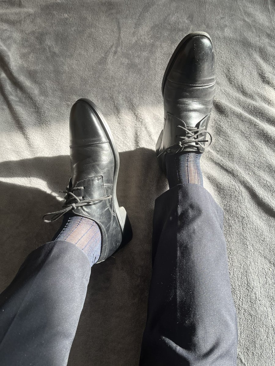 冬天来了，春天还会远吗？
今年就剩一个月了！
还有没做的事情！赶紧去做！