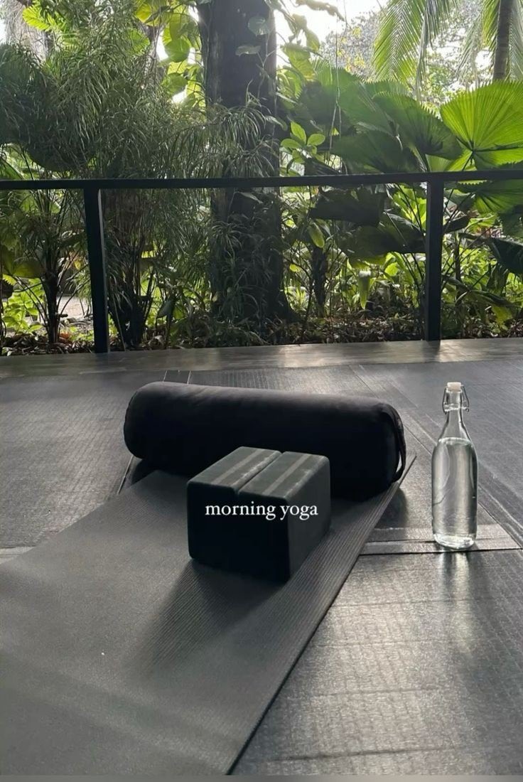 _GirlSay's tweet image. Monday morning