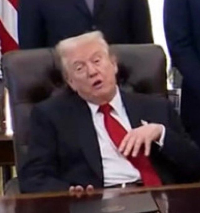mmpadellan's tweet photo. Raise your hand if you received an MRI for something, you would 100% know exactly what the MRI was for.🤚 https://t.co/DmScSTUkcy