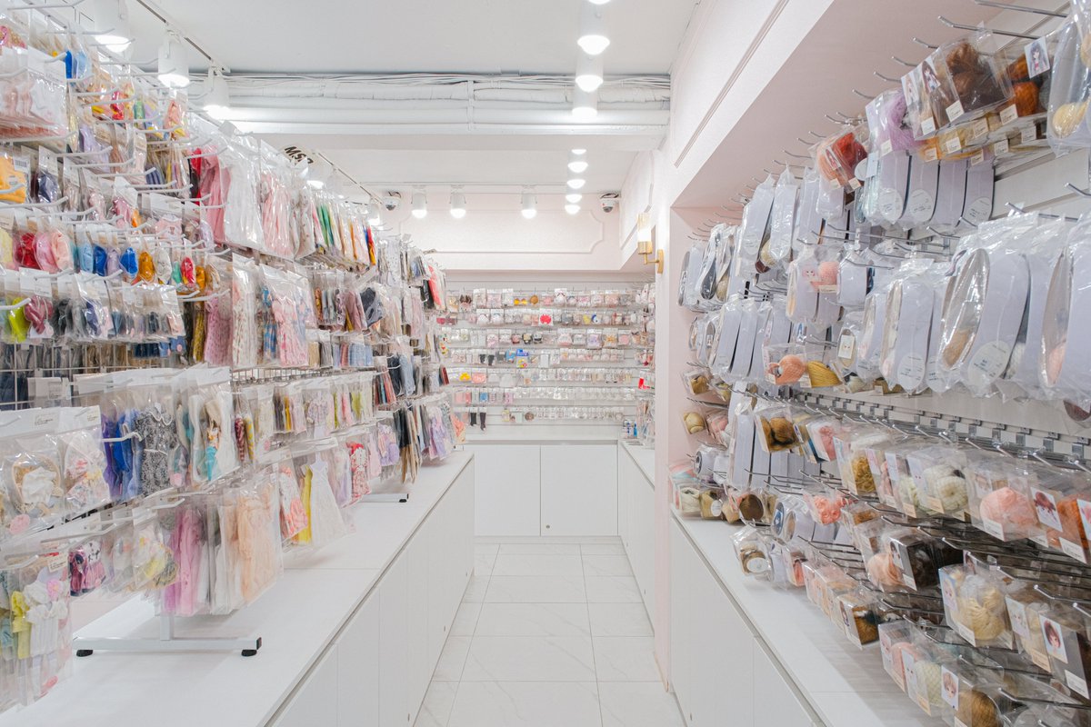 ChicaChicabi's tweet image. ☃️12월 EVENT🎄❄️

카페 치카비 &amp;amp; 루나블랑 매장에서
『10% 페이백』이벤트를 진행합니다💕
지역 상품권과 함께하면 7% 추가 할인 혜택도 적용됩니다🫶

🎁RT해주신 3분 추첨하여 2만원 포인트 쿠폰을 선물로 드려요!