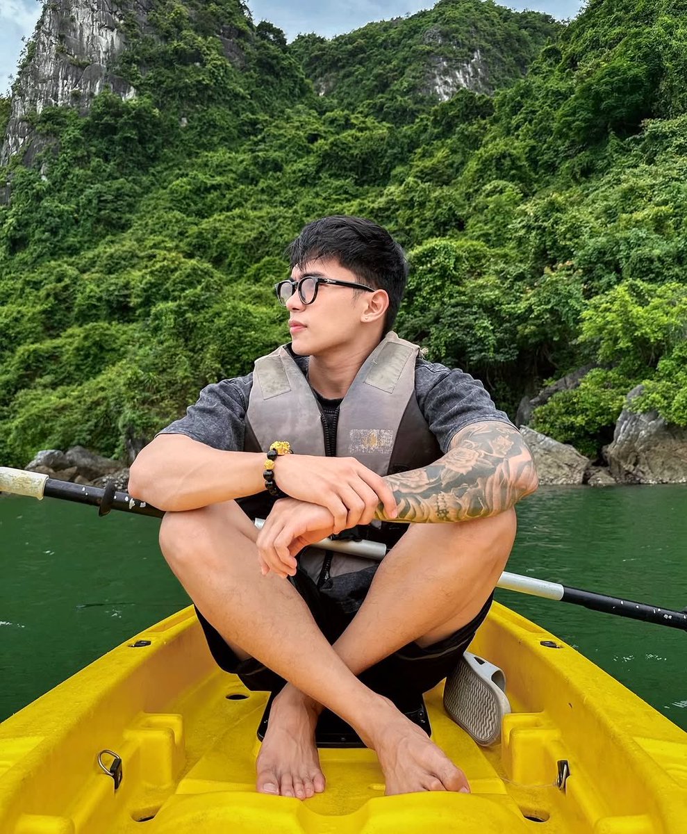 PinoyBarefooted's tweet photo. Submit your confessions here: https://t.co/ld0ZWqRSWL

#PinoyBarefooted
#PinoyFootFetish
#FootFetish
#PinoyFeet https://t.co/bdhQ88f2bj