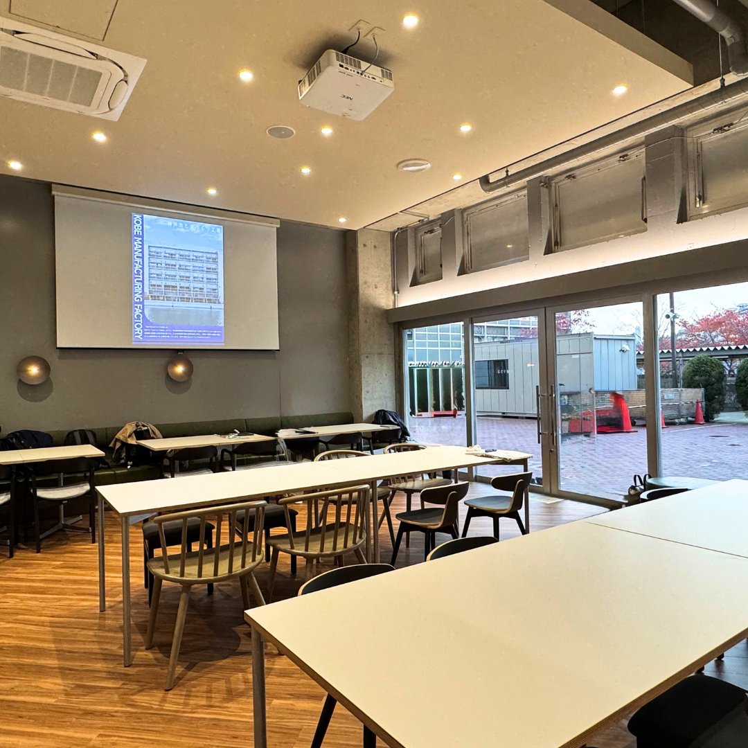 kobe_ipc's tweet image. オープン前の「ものテラス」を
見学してきました👀

🏭工場の魅力を残した
オシャレで素敵な新拠点✨
「ここで起業したら面白い」
と感じました🔥

「スタートアップブース」
入居企業 募集中！

✔ 業種不問
(ものづくり企業でなくてもOK)

気になる方はお早めに！

詳細▼
shintetsu.co.jp/factory/img/st…