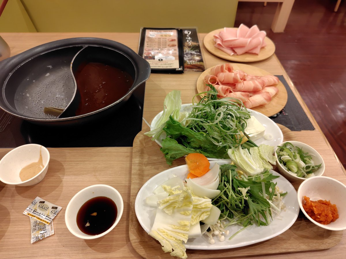 祭りが始まるぞー！
稽古中もニヤニヤして見ています。

今週の水曜日から。

ご予約はこちらから
confetti-web.com/events/11346

※写真は本文とあまり関係ありません。