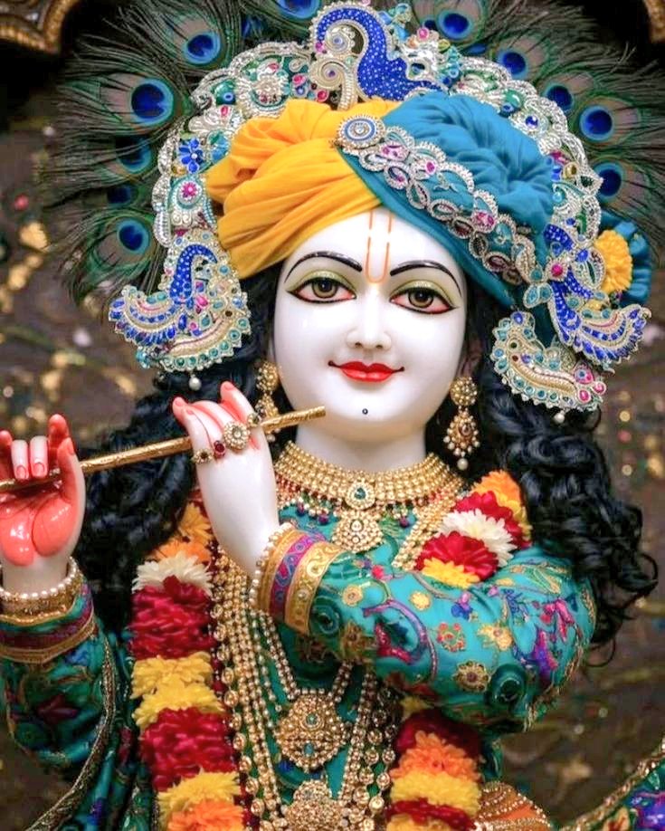 🌞 सुप्रभात 🌞
🌺 जय श्री कृष्ण 🌺

✨ दान करना सबसे अच्छी आदत है,
लालच सबसे बुरी बीमारी है।
अच्छा व्यवहार इंसान की असली पहचान है,
और संतोष ही जीवन का सच्चा सुख है।

🍀 जिस व्यक्ति के मन में संतोष होता है,
वही सच्चे दिल से श्रीकृष्ण के रास्ते पर चलता है।

🌺राधे-राधे🙏🌹