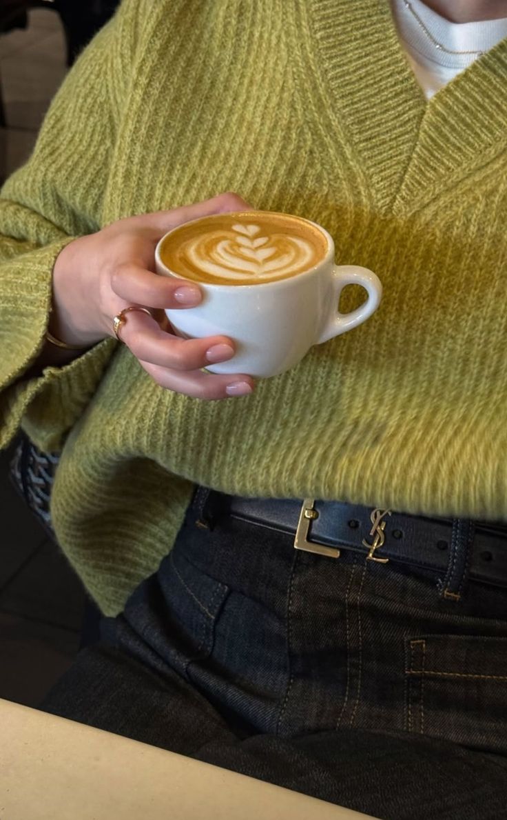 ᅠ ᅠ (@coffeeebreaak) on Twitter photo 