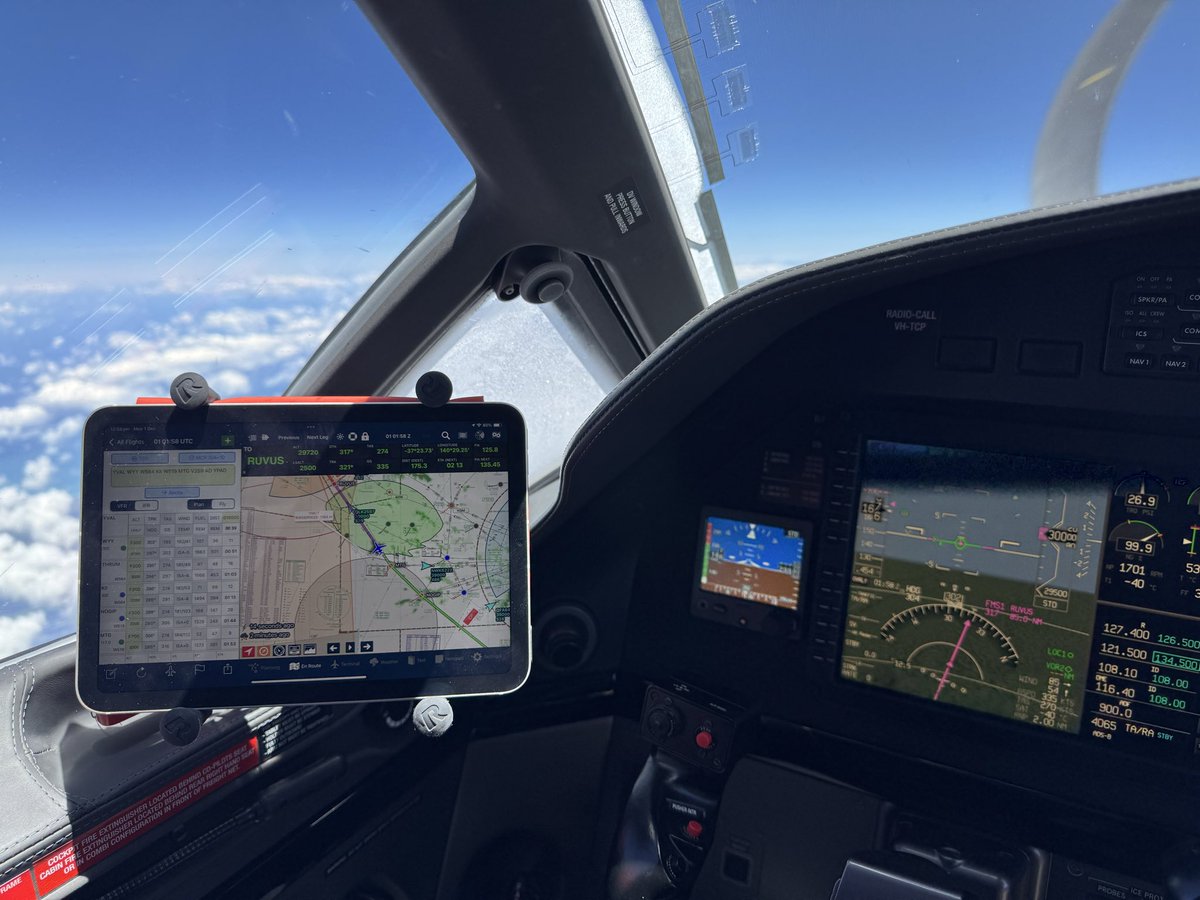 Simon Hackett tweet media