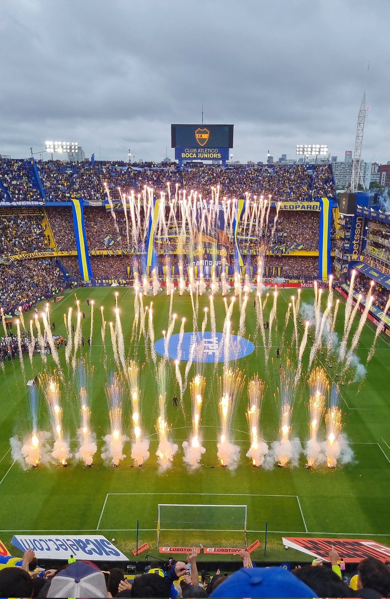 ariimercado's tweet image. Sigan viendo 🇸🇪