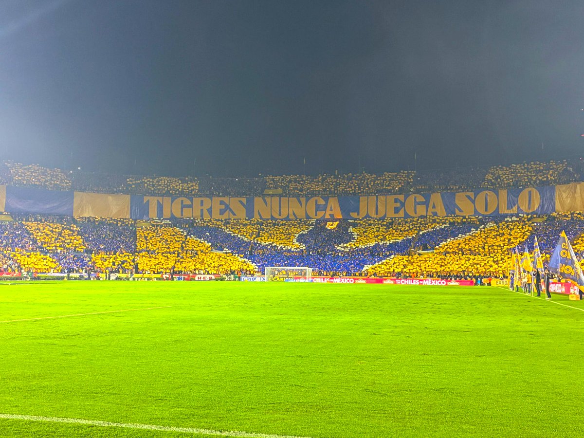 Hoy son las elecciones en mi país , se define el futuro de Honduras, voté por un cambio peor quiero aprovechar este tuit para decir, ¡¡ECHENOOOOS A LOS RAYADOOOS EN SEMIS ESTAMOS LISTOS!!