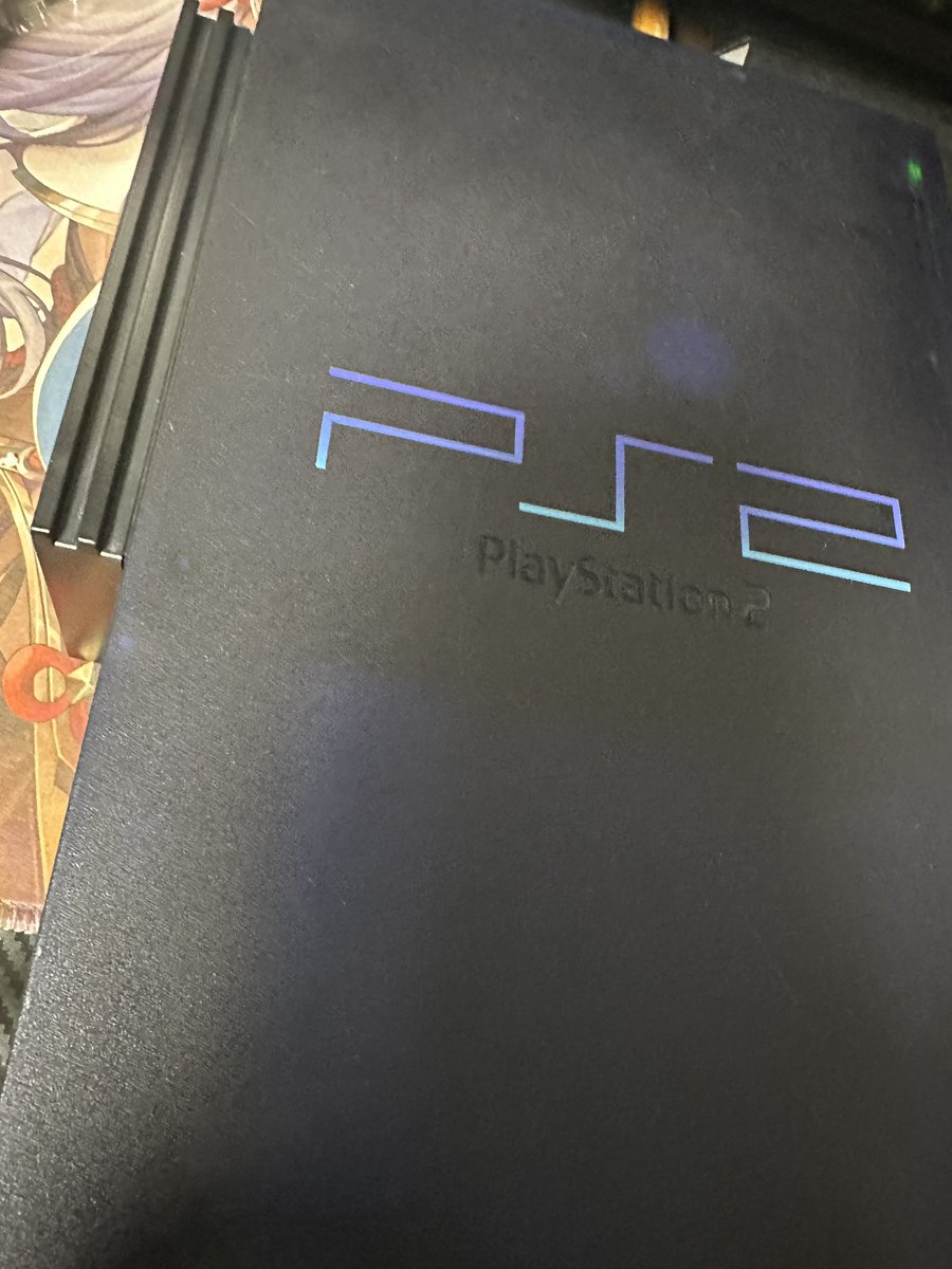 gabriel8492's tweet photo. お仕事休憩中に見つけたジャンク品3000円で見つけてきたPS2……BBunit付いてたし重量も重たい……もしや……！？と思って買ってみたら大正解！！！無事HDDも認識してエースコンバット4とか真・三国無双3Empiresをはじめ、HDDキャッシュ対応ゲームのロードが早くなったぞー！！！めちゃうれしい！！！ https://t.co/jLvgabioAZ