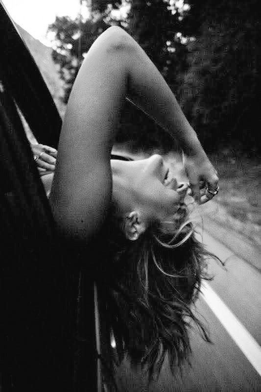 Empieza diciembre: todos comprando regalos para compensar el resto del año en que ni se acuerdan de tu existencia...