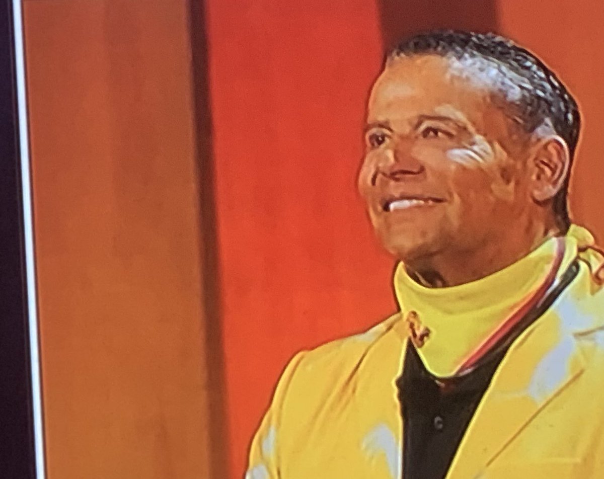 Liliana Priestly 🍬 tweet media