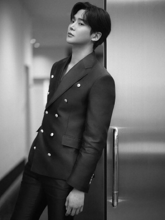 Rowoon #kimseokwoo #Rowoon #roming #extraordinaryyou #tomorrow