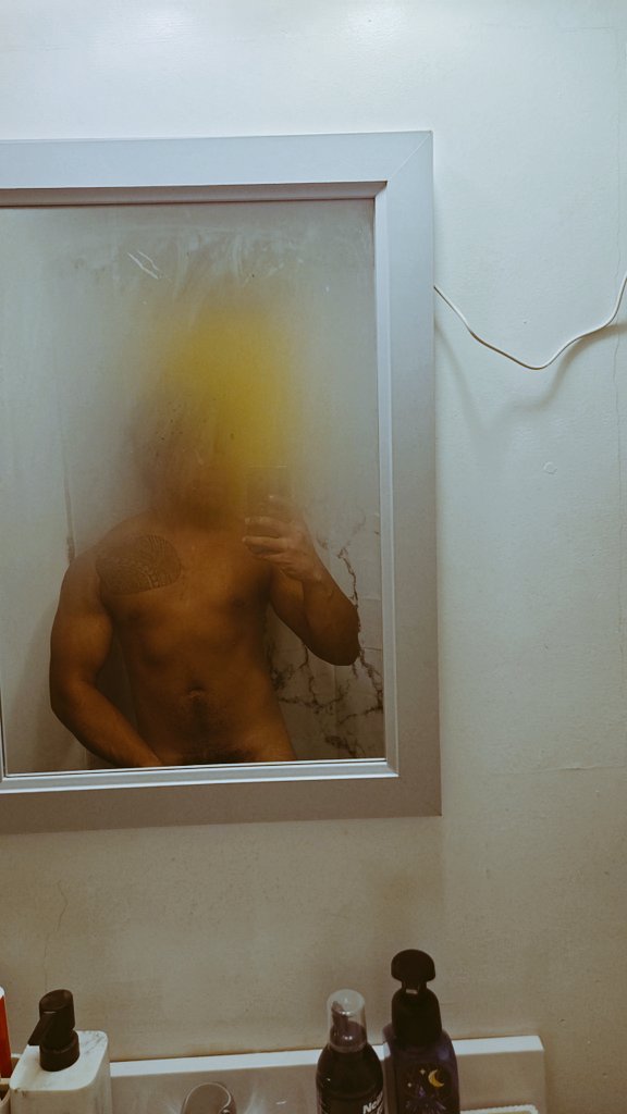 KNotKnown1's tweet photo. No one asked but I'll start posting myself a little more 🥴 https://t.co/iWp9uKPJue