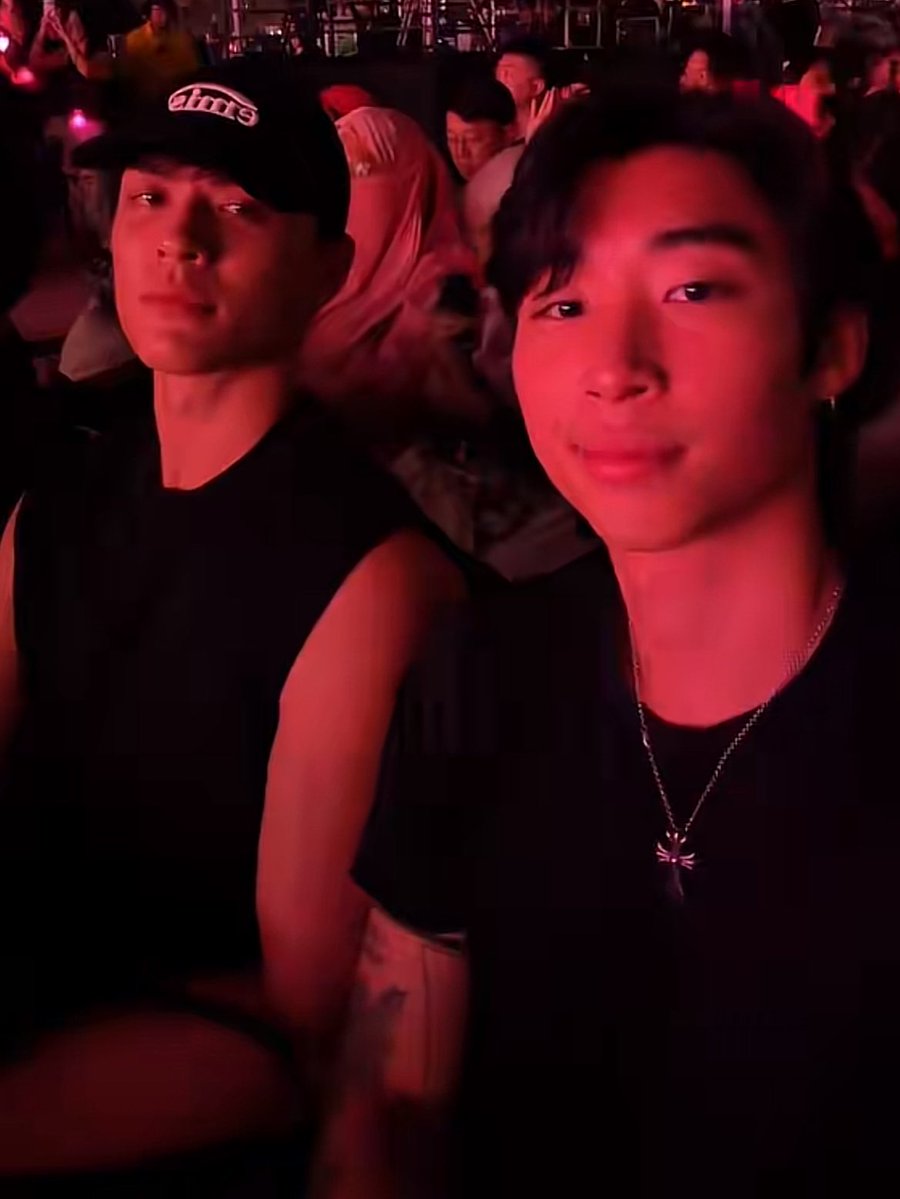 caramellatesz's tweet image. hai handsome!!!😍😍😍

#JossWayar