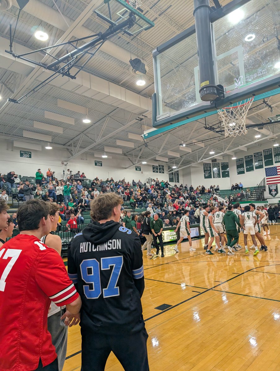 Mason Comet players, coaches, and fans react to Comets last second win in Ohio Valley Hoops Classic.  1st victory for CJ Fleming at Mason!
<a href="/GoMasonComets/">GoMasonComets</a> @cometshoops <a href="/MasonHSComets/">MasonComets</a> <a href="/BasketballMason/">Mason Comets Boys Basketball</a> <a href="/BrycenJohnson23/">Brycen Johnson</a> <a href="/char_cliff/">Charlie Clifford</a> <a href="/FOX19Joe/">Joe Danneman</a>