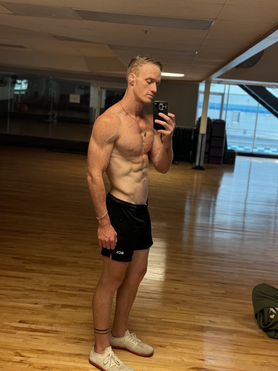 Lucas Scott tweet media