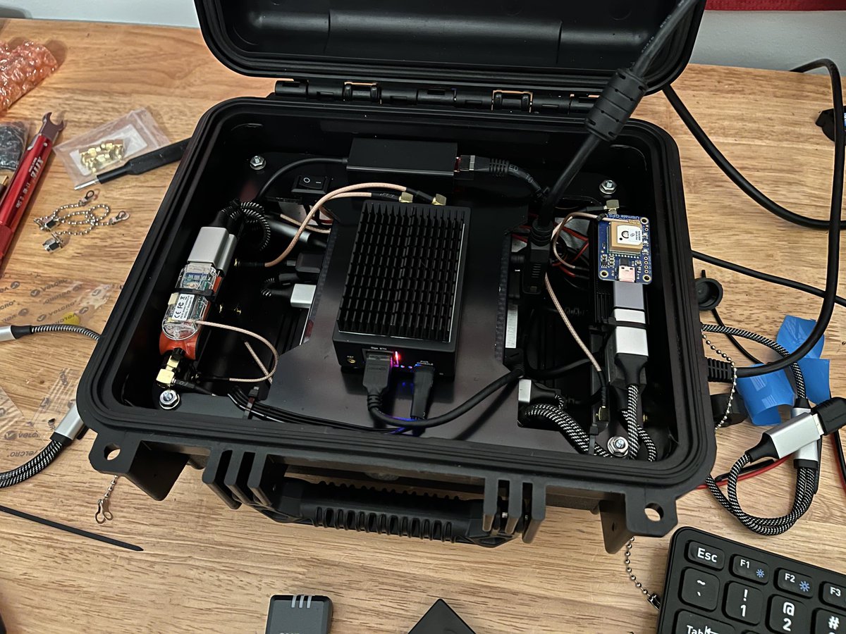 cemaxecuter tweet media