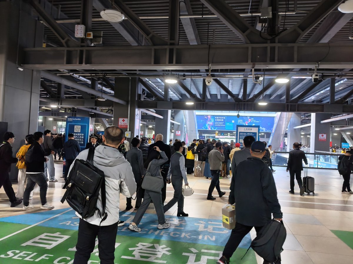 GoldenMotorPart's tweet image. Attended the Shanghai Frankfurt Exhibition 😊 I have gained much.