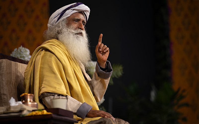 SadhguruJV's tweet image. Ignorance is bliss till Reality hits You. #SadhguruQuotes