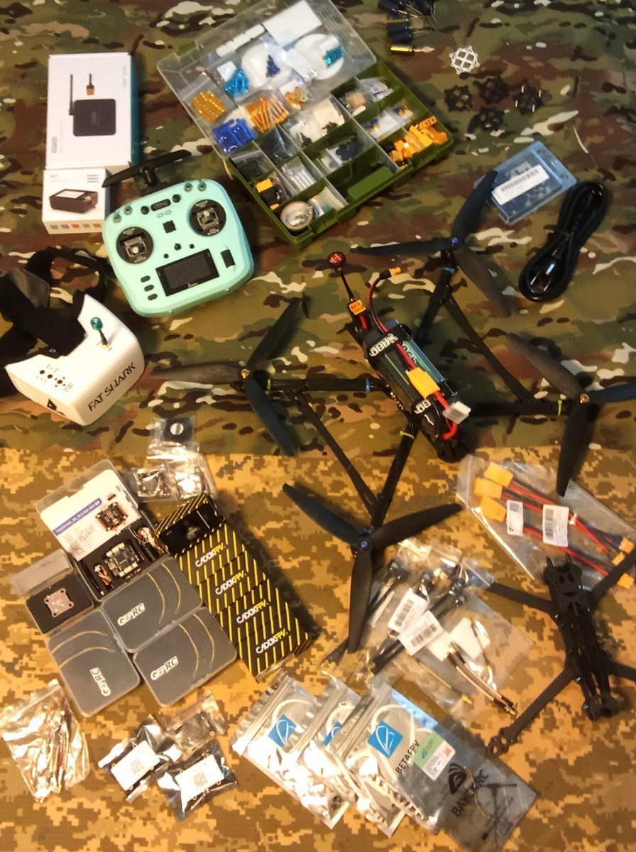 SPETactSurplus's tweet image. Santa's sack is going to be full! Still waiting on some more odds and ends to show up. I have a pile of frames waiting for me at home, and other things will be bought locally in Ukraine. It's going to be a great new year! 
💪🇺🇦

Find out more!
SPE-tactical-surplus.com
Look for our…