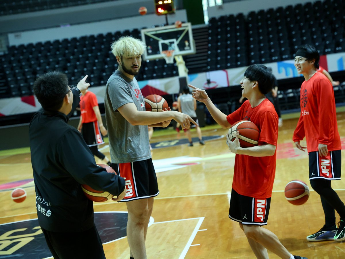 basket_count's tweet image. 日本代表は今夜のチャイニーズ・タイペイ戦を前に、先ほど試合会場で最後の練習を行いました。11月28日のゲーム1と同様にペイントアタックと激しいプレッシャーディフェンスをしっかり遂行して、連勝を成し遂げてもらいましょう！！
#FIBAWC #StepItUp #AkatsukiJapan @JAPAN_JBA