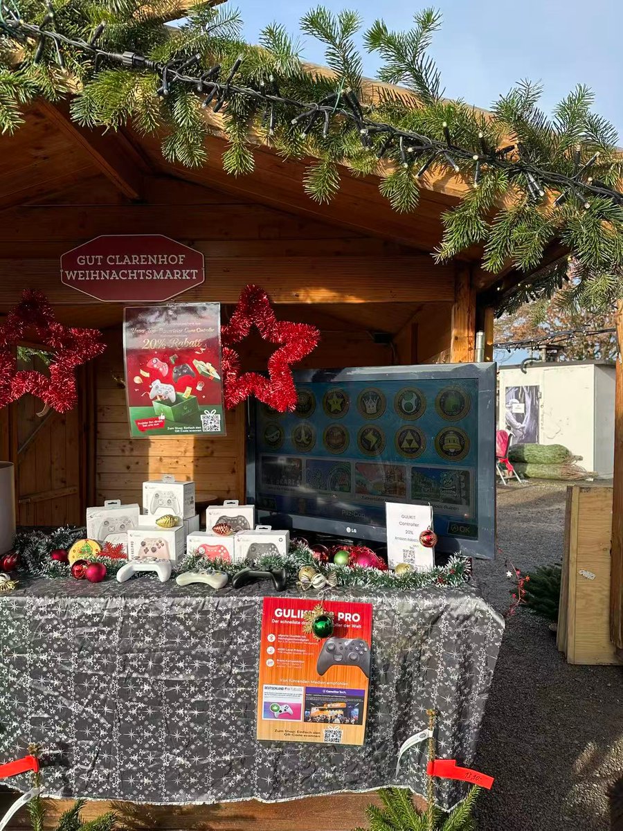 GuliKitDesign's tweet image. The Christmas spirit is in full swing at Gut Clarenhof market! From little gamers to grown-ups, everyone joined the fun.🎄🎮

#gaming  #gulikit #Christmas2025