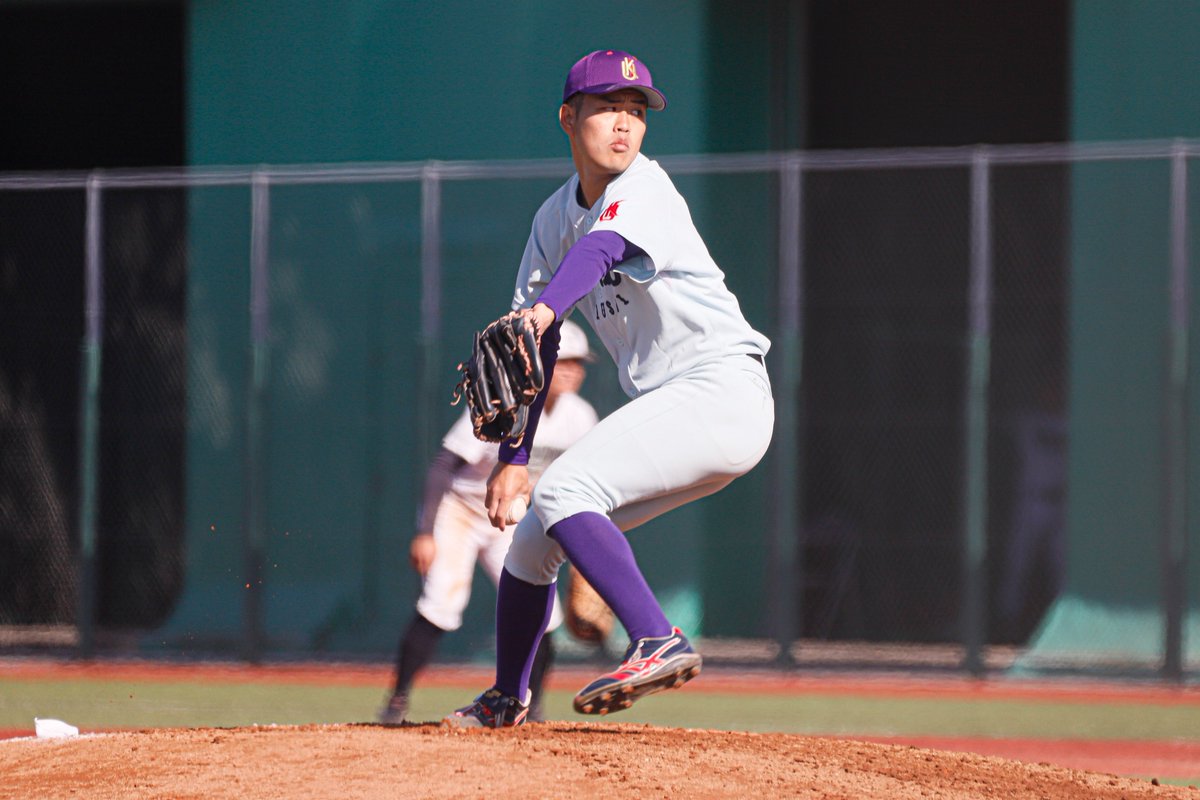 chisa___0089's tweet photo. 社会人野球福岡連盟選抜🆚九州六大学選抜

#福岡大学 #日産九州 #KMGホールディングス #九州国���大学 https://t.co/SKDaujqmIR