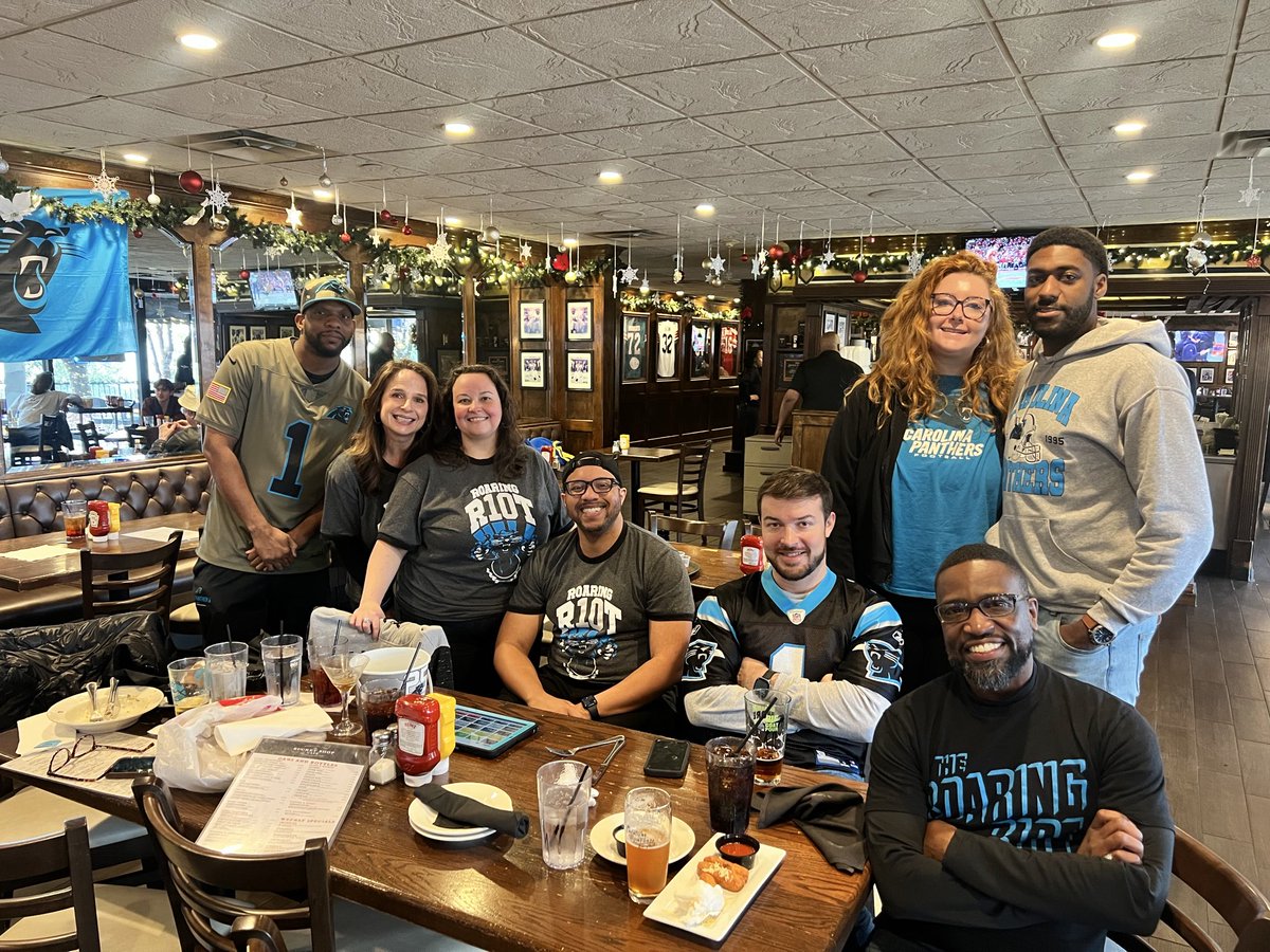 AtlantaRiot's tweet image. BIG WIN! First, a birthday shout out to our chapter president, Loretta! We got to witness an incredible victory over a tough opponent and playoffs are still in sight! Pretty nice birthday gift huh 💪🏽🤟🏽 we’ll see y’all after the bye week! #DoYouRiot #KeepPounding