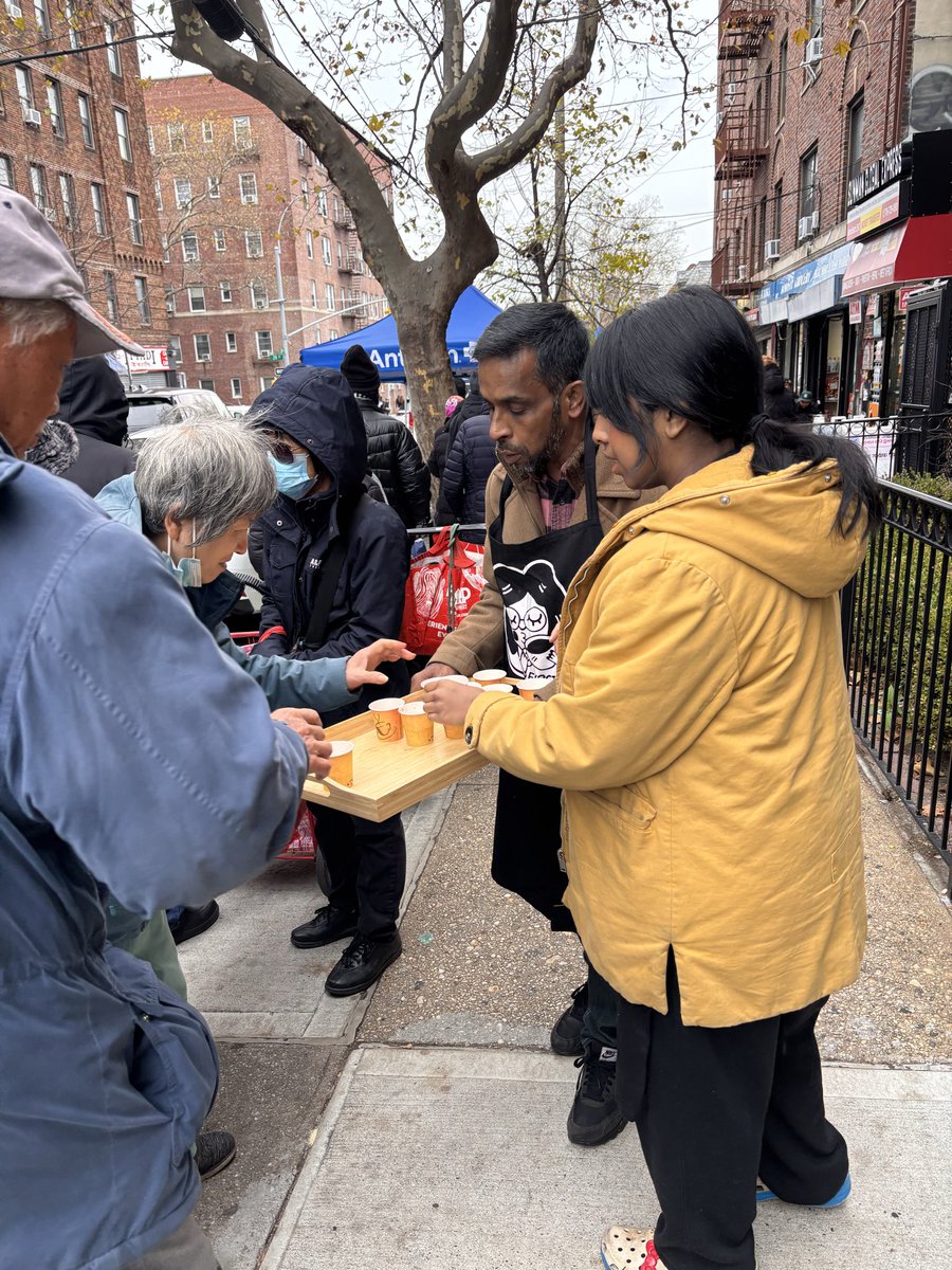 I want to give a huge shout-out to First Cup NYC. During our holiday food distribution, while people were waiting in a very long line, I saw they’re out there handing out coffee to everyone! 
Humanity is still alive!
Thank you, First Cup NYC, for your unparalleled kindness !❤️☕