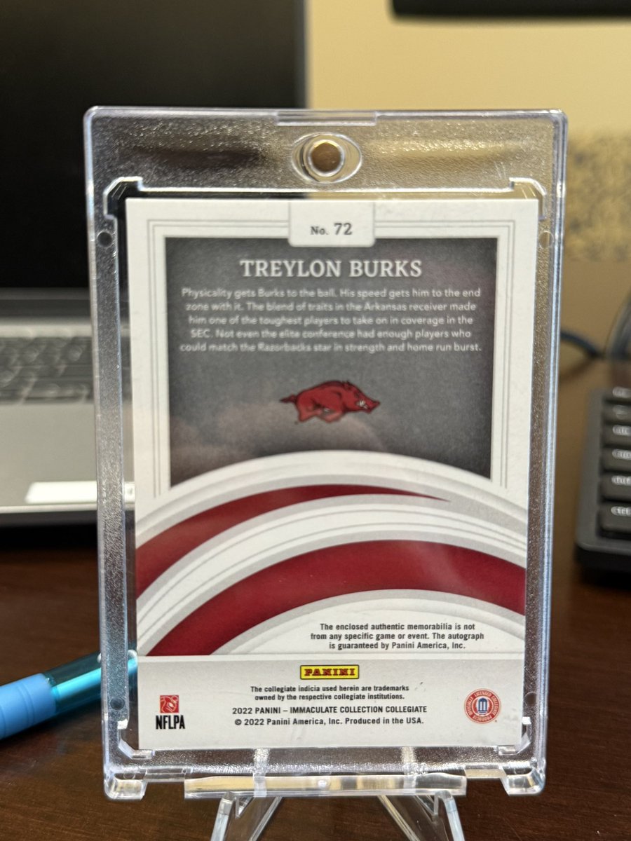 BestBeSleevin's tweet image. Treylon Burks! /25 RC auto $45 #commanders #SNF