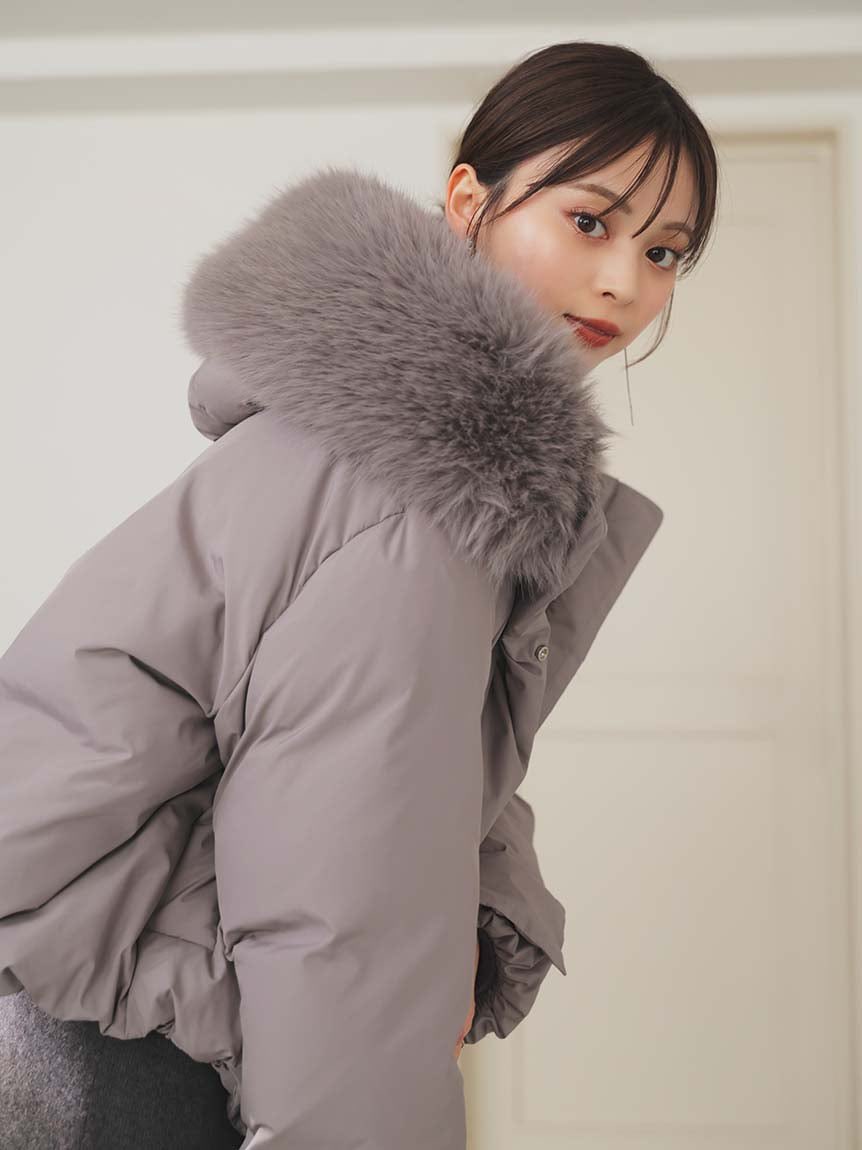 SNIDELから西川ダウン(!?)のショートアウター出てる… かわいいだけじゃ