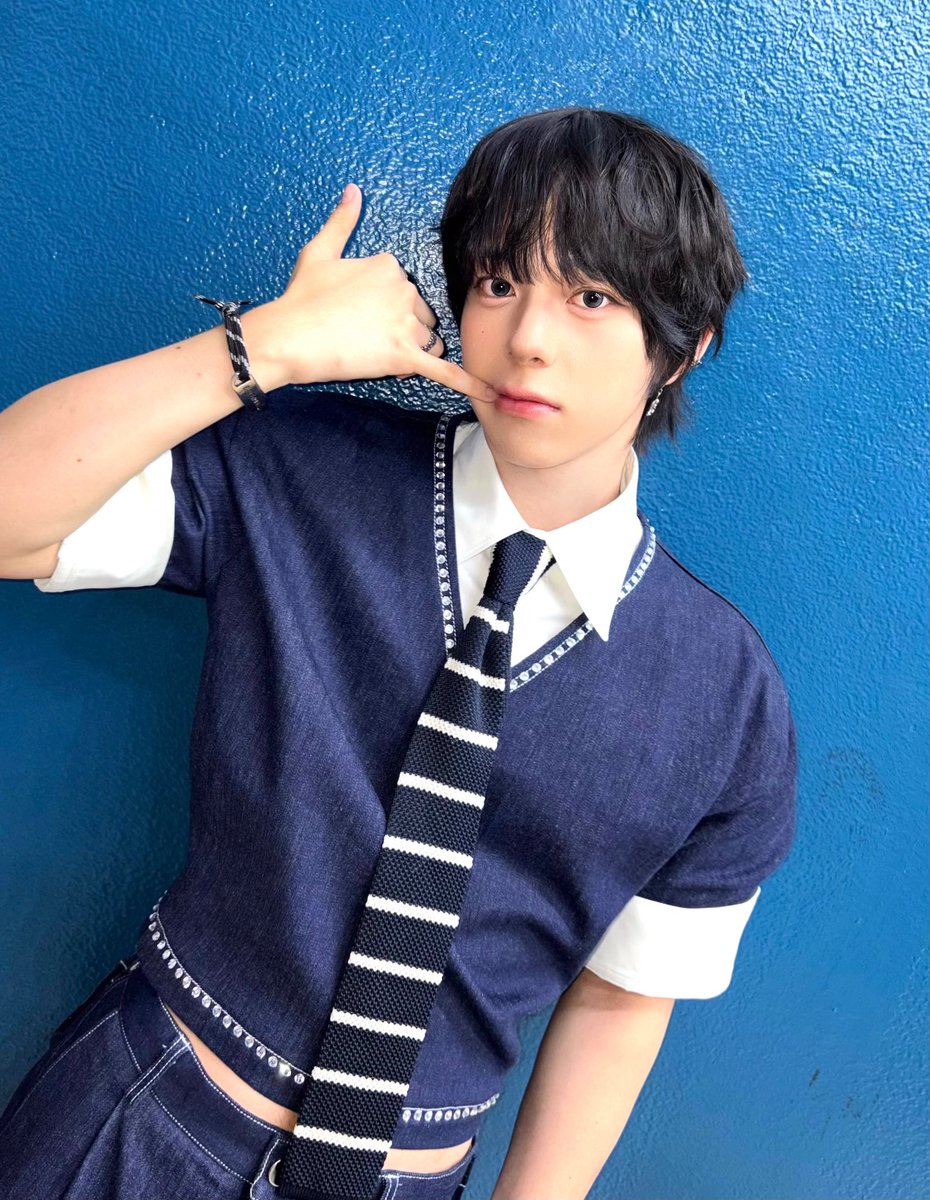ChihenGlobal's tweet photo. Aungdans and FOHAs! 🐰

Our bunny prince is back! He will be starting promotions in 2026 with AHOF from their 1st FAN-CON <AHOFOHA : All time Heartfelt Only FOHA>.

Please join our hashtag party as we celebrate his return and welcome our Chihen back with open arms! 🥹🤍

WELCOME BACK CHIHEN
#즈언_다시_만나기로_해
#AHOFisNINEagain