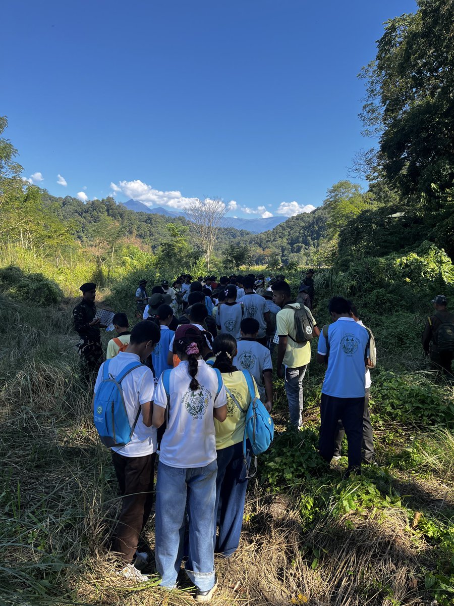 NalcMiao's tweet photo. 18 @NalcMiao students joined the 3-day Namdapha Butterfly Festival 8.0, gaining rich exposure to butterflies,wildlife and Namdapha National Park.Grateful to @NamdaphaTR for this valuable opportunity! 🦋🌿

@PemaKhanduBJP @ChownaMeinBJP @KamlungMosang @CSArunachal @SunnySinghIAS https://t.co/eLZv1ZYR3s