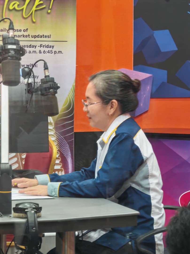 1/12/2025-Pengarah <a href="/CASKT_JKR/">Cawangan Alam Sekitar & Kecekapan Tenaga JKR</a>,  Ar. IDr @Rinnasiow hadir untuk bual bicara di Radio Traxx FM untuk topik Hari Profesion Teknikal Negara 2025 (HPTN2025) bertajuk "Mengorak Inovasi Masa Depan, Demi Kemanusiaan".
#HPTN2025 
#ProfesionTeknikal 
#KKR 
#JKR 
#LLM
#CIDB