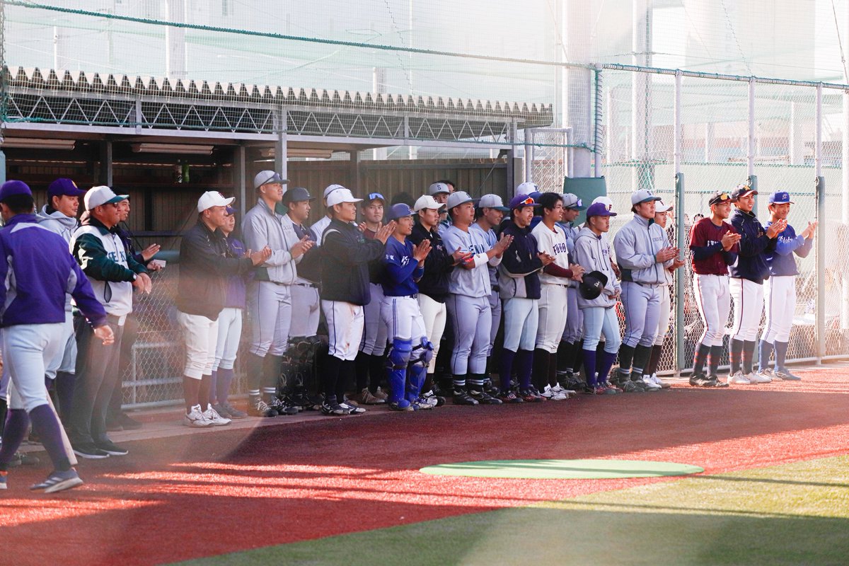 chisa___0089's tweet photo. 社会人野球福岡連盟選抜🆚九州六大学選抜

田中さん(久留米大学)のラストピッチ🌟この人素晴らしいピッチングで有終の美を飾られました。

田中さんお疲れ様でした🙇🏻‍♀️
九州六大学の誇りです✨

#九州六大学 #西部ガス #久留米大学 https://t.co/dwW1MmYVLg