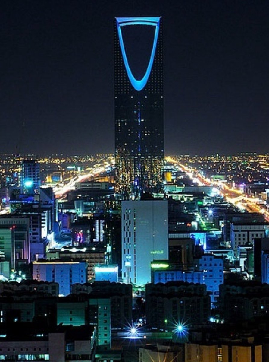 تصاعدت «الحروب الناعمة» ضد السعودية عبر المنصات الرقمية، مستخدمة الذكاء الاصطناعي والحسابات الوهمية لنشر الشائعات وإثارة الفتنة ، خلال 90 يومًا فقط، رُصدت أكثر من 12 مليون رسالة معادية تهدف لتشويه صورتها… لكنهم فشلوا، وبقيت المملكة أقوى من حملاتهم.