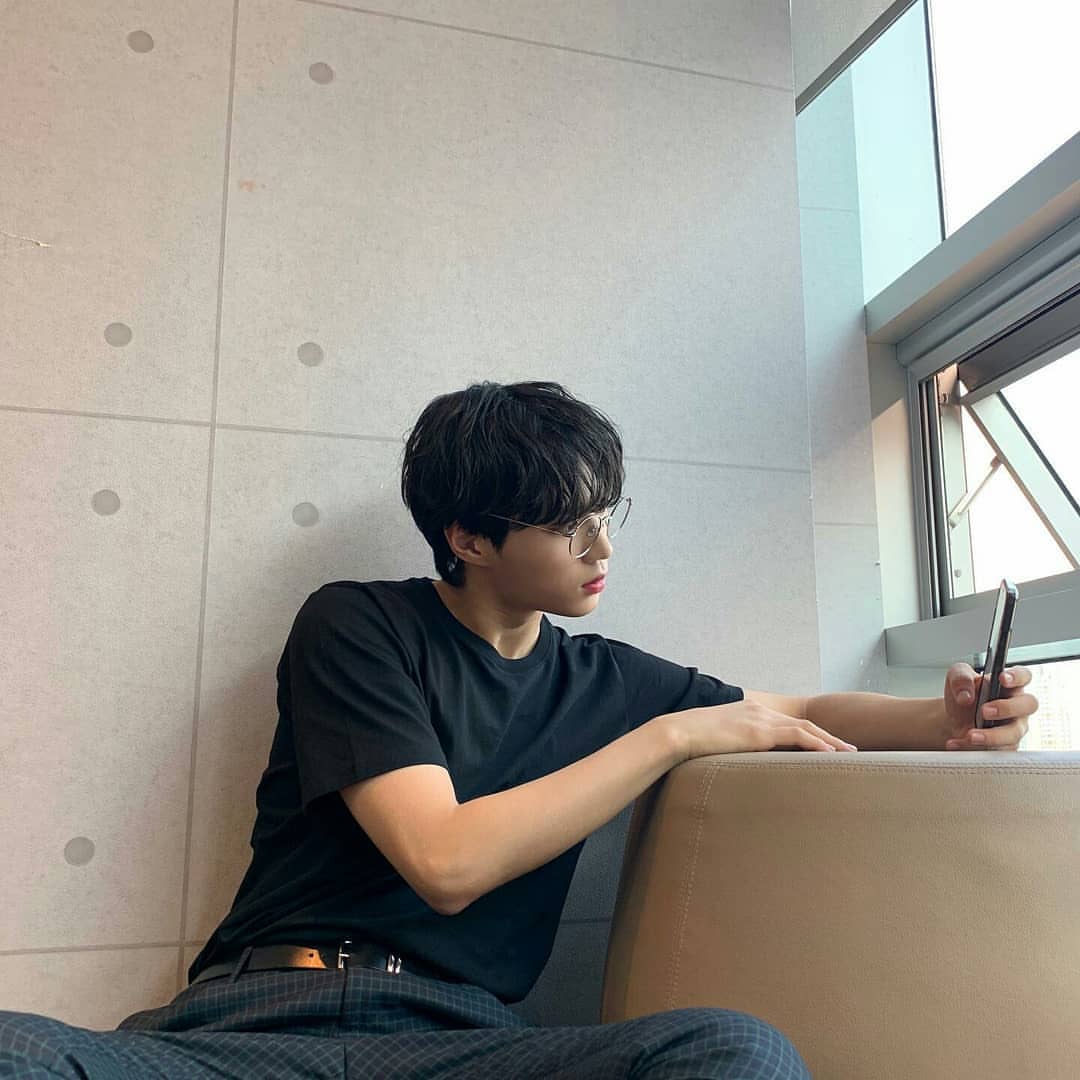 KJSdaily's tweet image. ✌🏻😗

#KIMJUNSEO #김준서