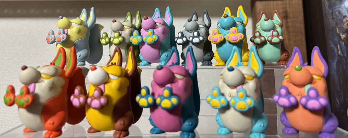 ここに来てツッパリウルフベイビーが
人気上げてます！！👍
何が起きた！wて思いましたけど
いやいや、良いですからね
このオオカミ・・・いや犬！w
またグッズも作らないとかな！
やる事多いぞ！w
#BAKUNeKO
#ツッパリウルフベイビー
#レジンフィギュア
#犬