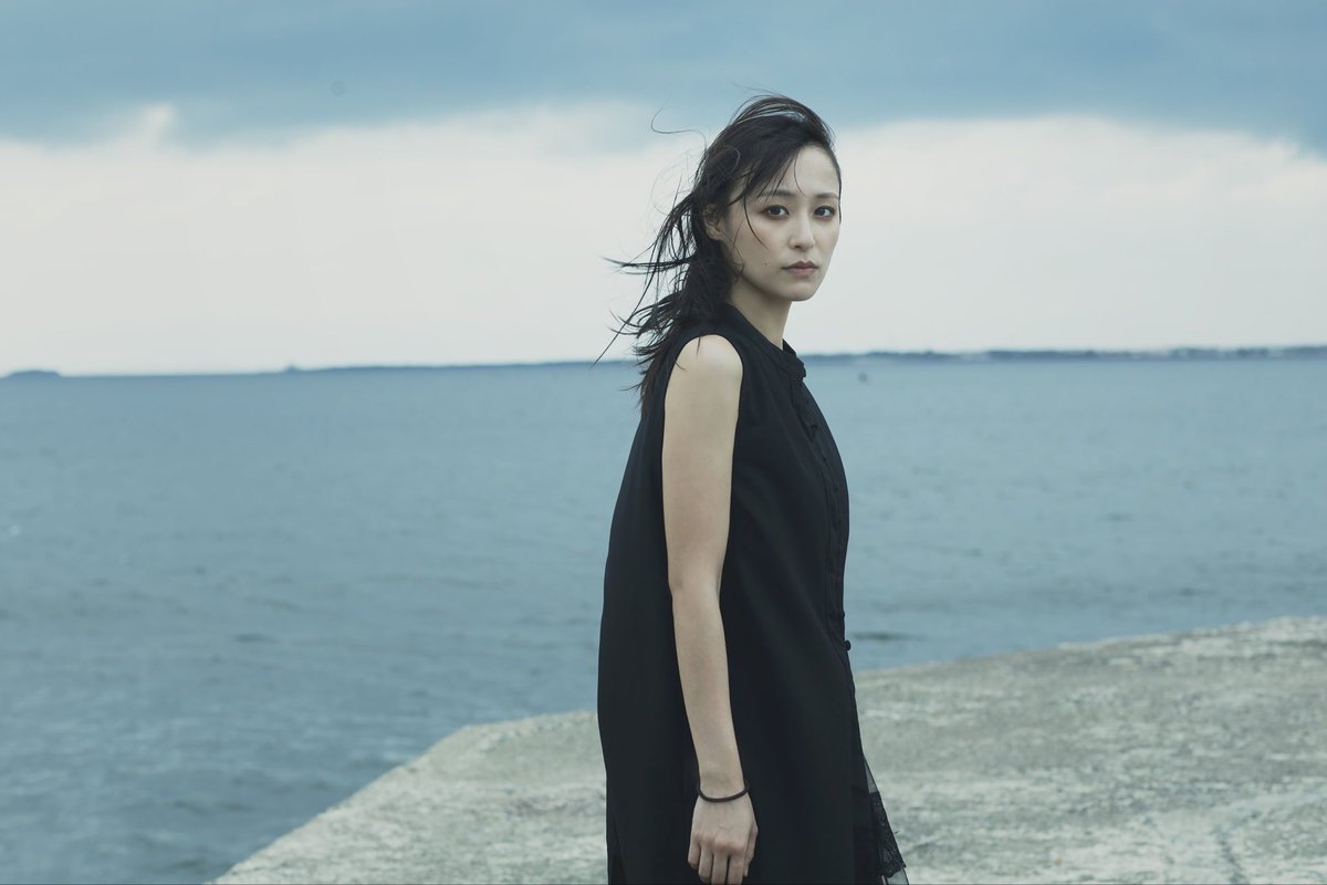 Negative_Pop's tweet image. [作品公開]
写真/丸谷嘉長 × モデル/鈴木美羽
「地図」
本編はこちら👇
negativepop.net/production/miu…

#negativepop #negapo
#ポートレート #portraitart #artwork #portraitphotography #fineartphotography #作品紹介 #写真家 #俳優