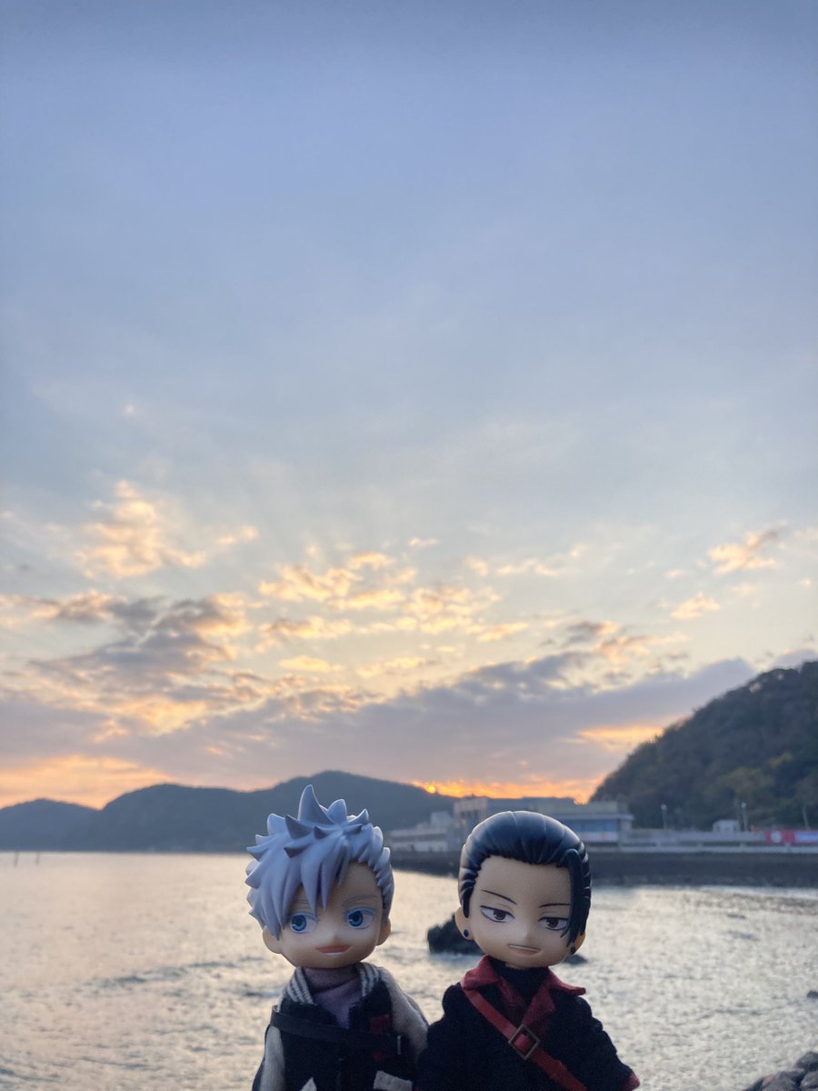 おはよございます🌅　
( もう　お昼ね )