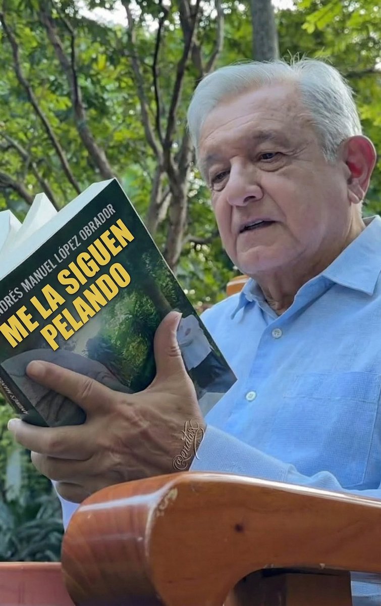 manuelbobrador1's tweet photo. No dejen de ir a comprar el libro,esta dedicada para toda la oposición y fachos 😝😝 https://t.co/6CzMLl2oNv