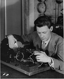 KnowledgeZoneIn's tweet image. #OnThisDay Birth Anniversary of Madame Tussaud (1761) - French artist known for her wax sculptures and the wax museum.

Birth Anniversary of Rune Elmqvist (1906). He developed the first implantable #Pacemaker in 1958.

Today is World #AIDS Day.

knowledgezone.co.in/news